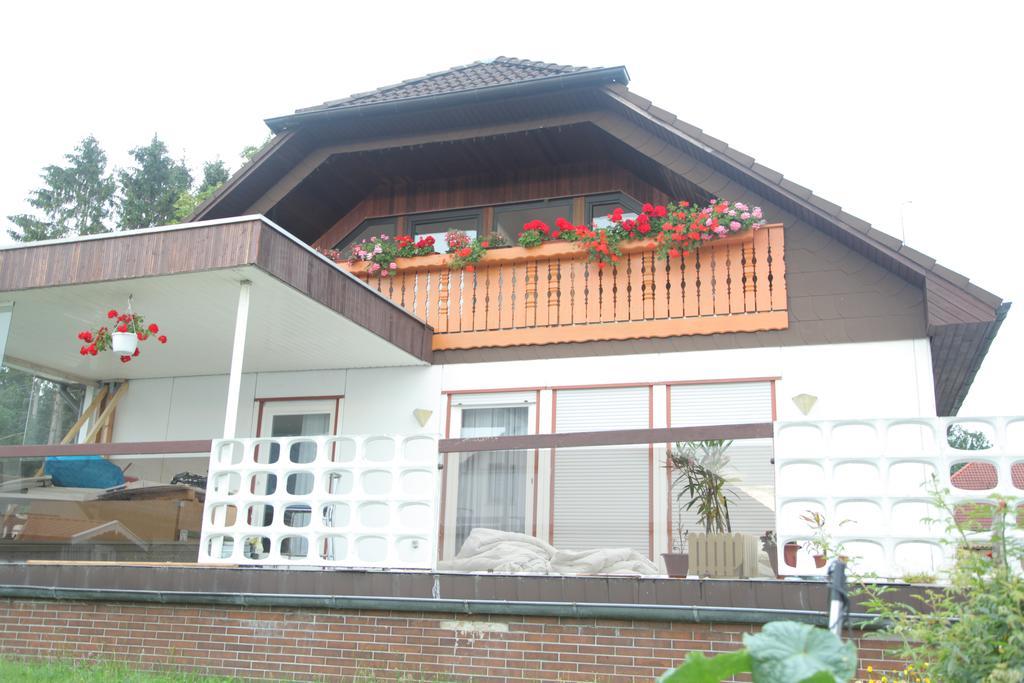 Pension Haus Kassel Fuldatal Bagian luar foto
